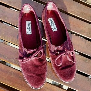 Grasshoppers Red Velvetine Slip on flats Shoes 8 1/2 M